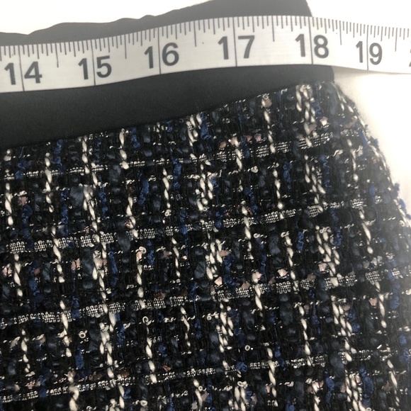 White House Black market skirt - Picture 10 of 14